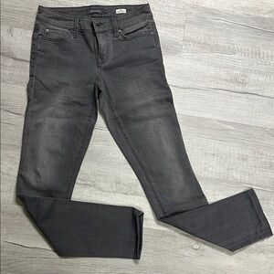 Level 99 Lily skinny straight Charcoal Skinny Jeans 27/30